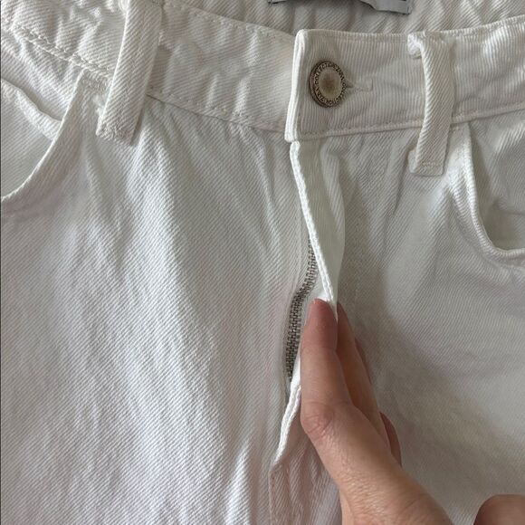 ZARA White High Rise Straight Jeans size 4 - Picture 2 of 6
